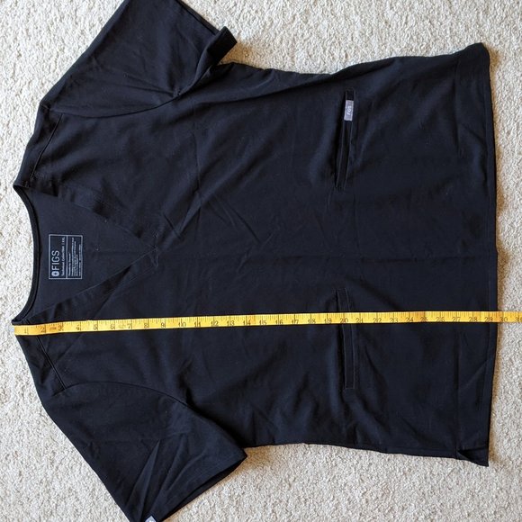 Figs Casma Three-Pocket Scrub Top - Picture 5 of 7